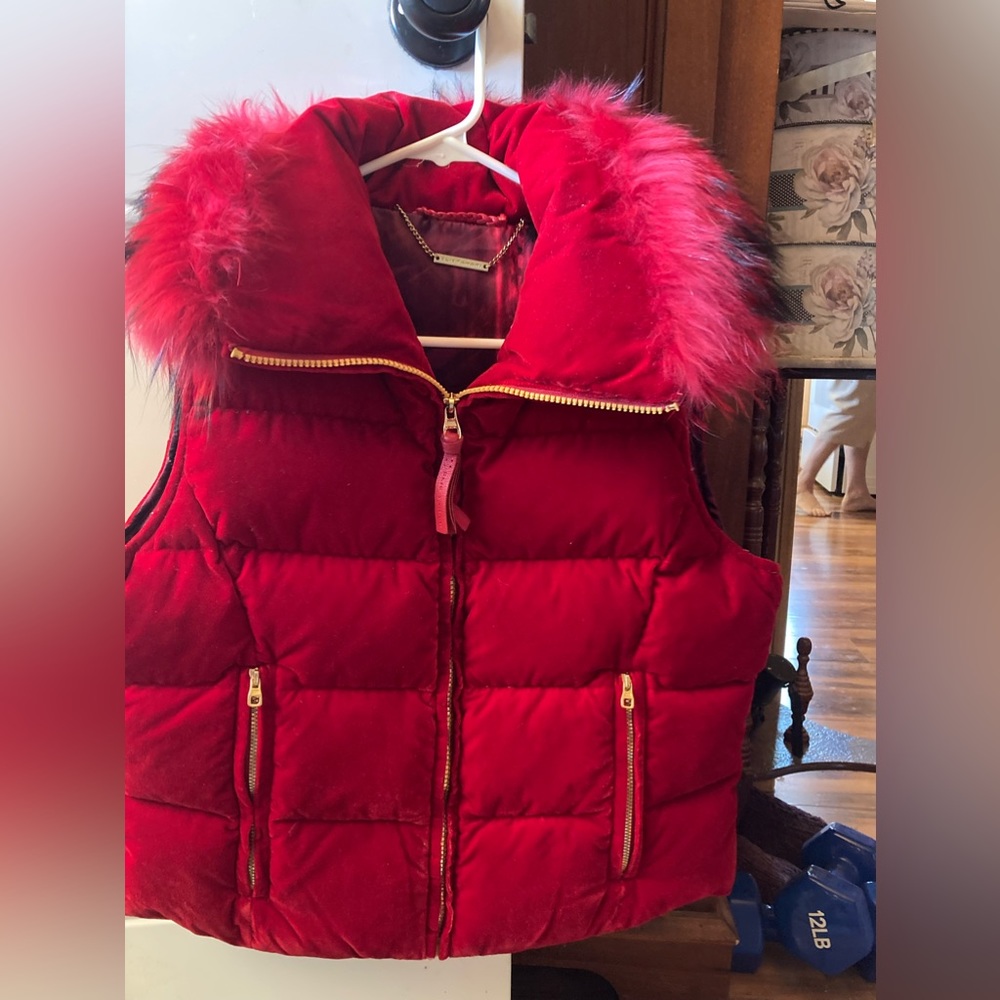 Red/Gold - Picture 2 of 5